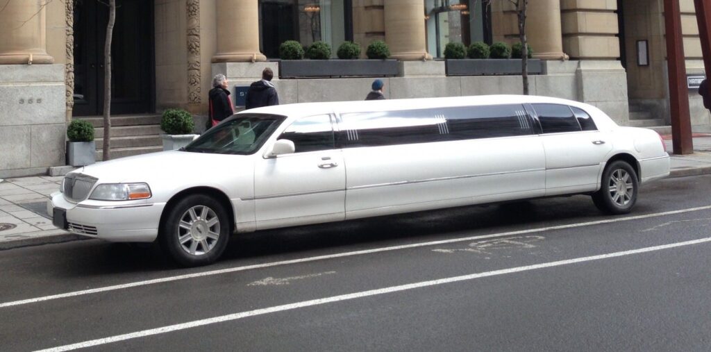 Limousine Service Dublin CA